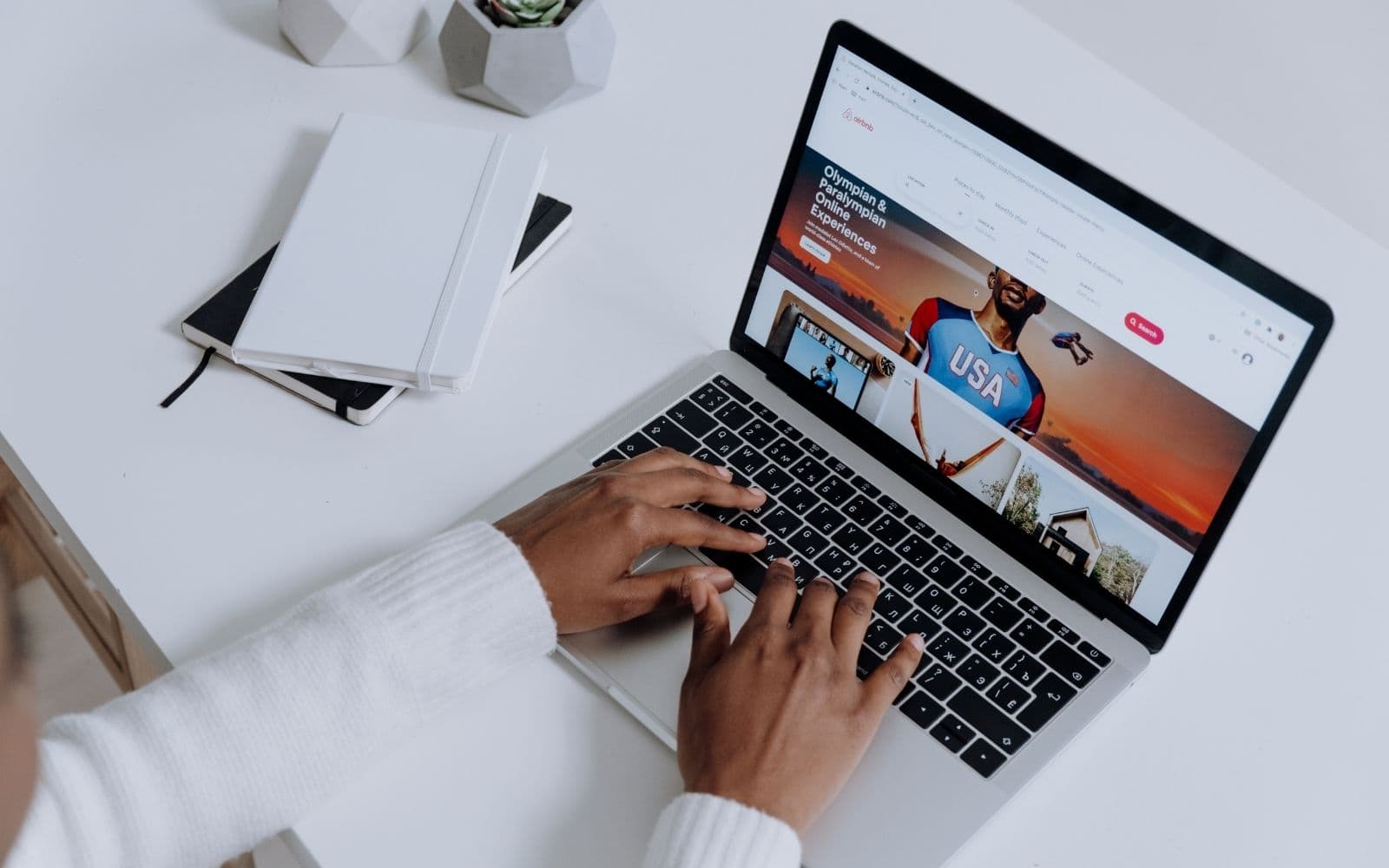 Online Support — Maison Siam